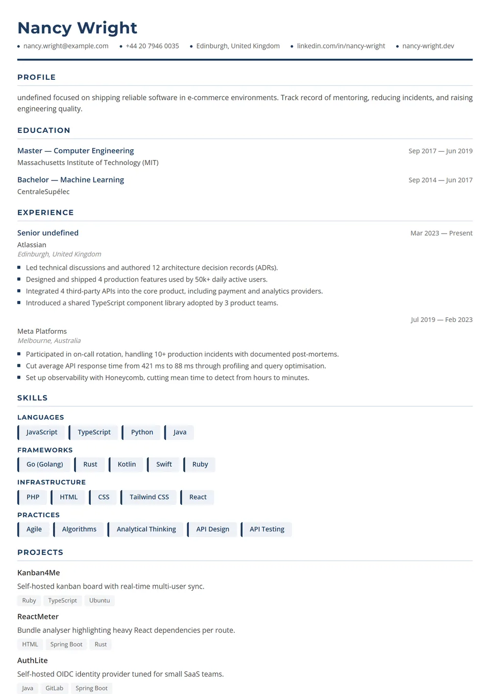 Accademico — Management — Modelli di CV