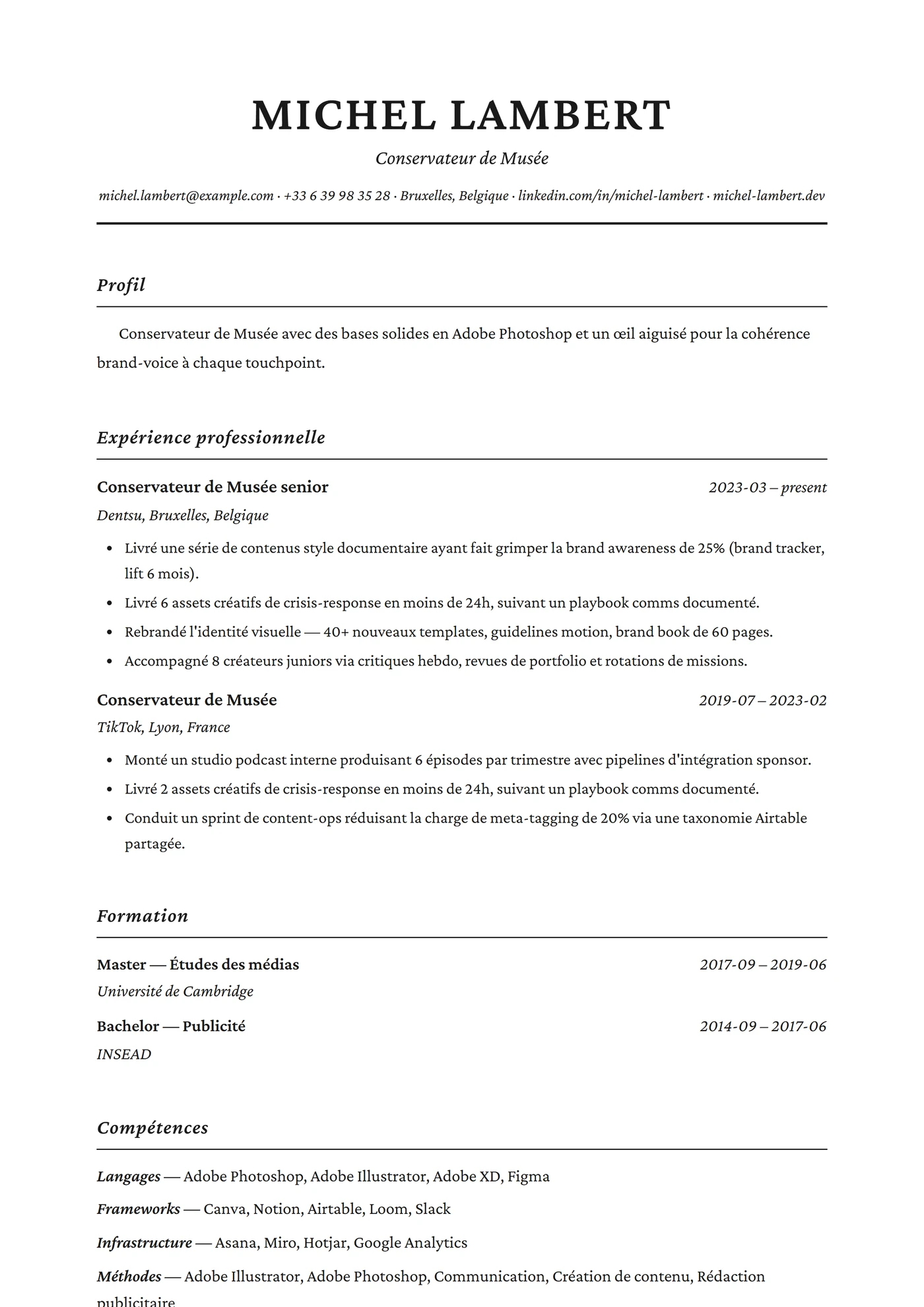 Classique En-tête — Modèles de CV