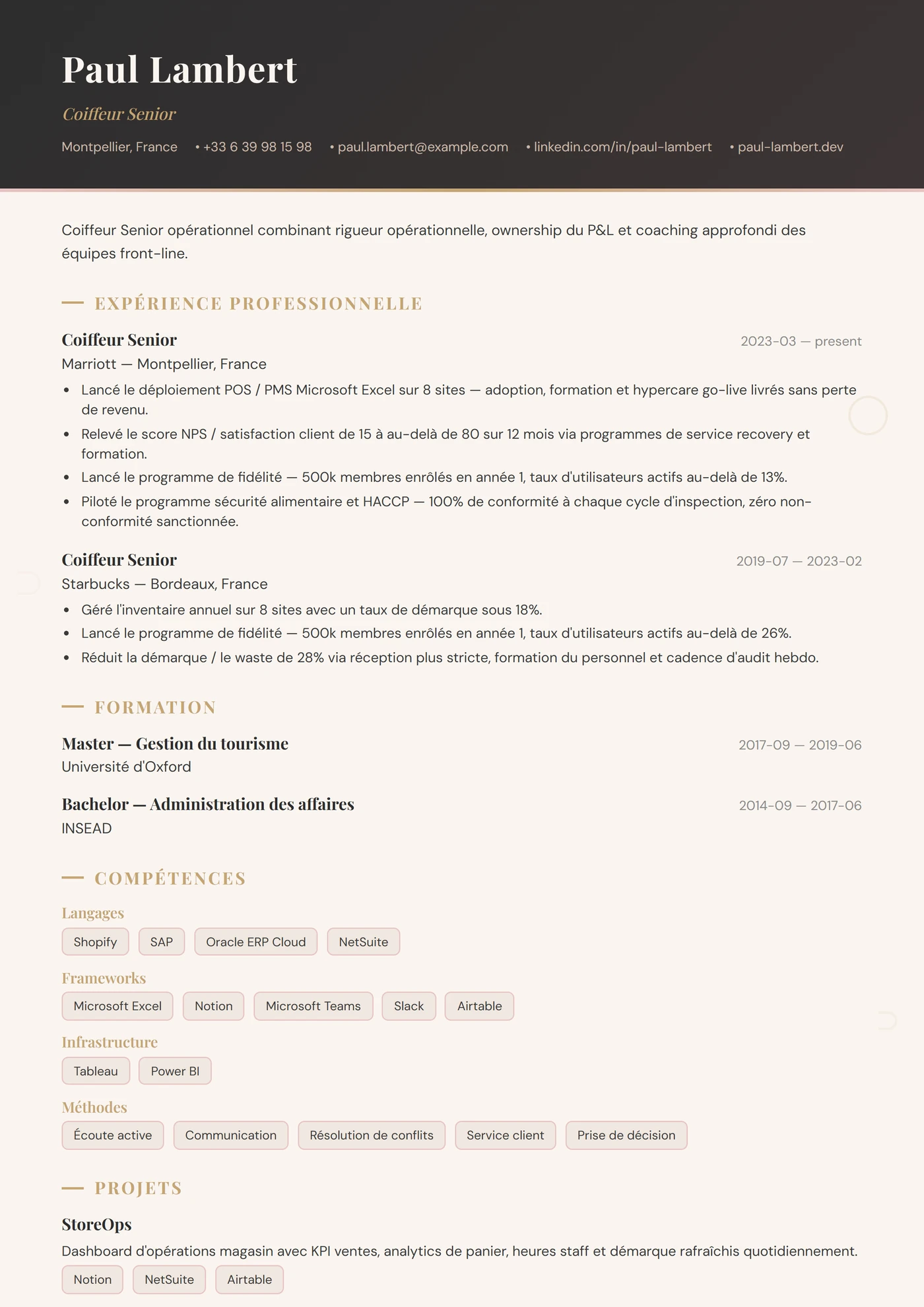 Métier — Coiffeur — Modèles de CV