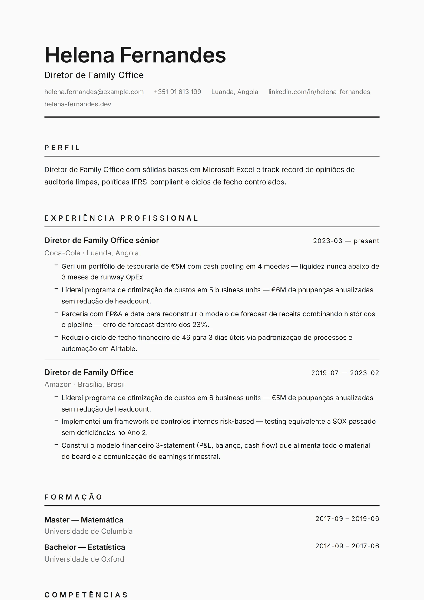 Minimal Monocromático — Modelos de currículo